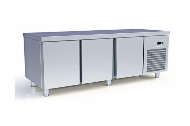 LOW COOLING COUNTER WITH COMPRESSOR